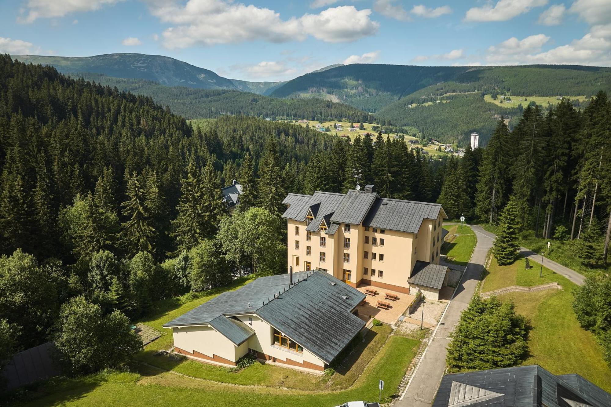 Poustevnik Apartments Pec pod Sněžkou Kültér fotó